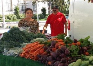 shoppers at Pasadena City Hall Farmers Market