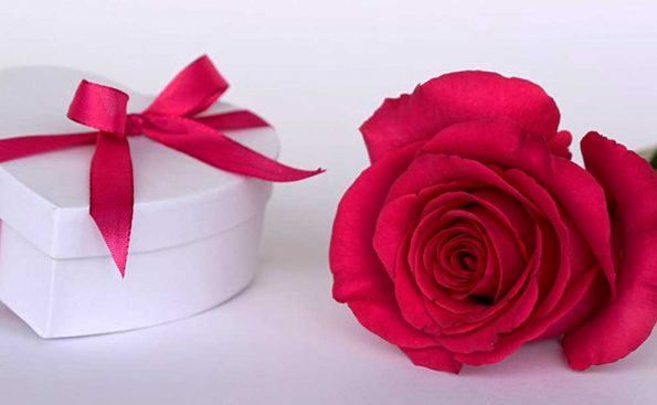 7 Simple Relationship Tips (Photo - Pixhere).