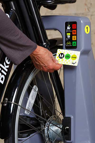 Use your TAP card at Bike Share stations (Photo - thesource.metro.net).