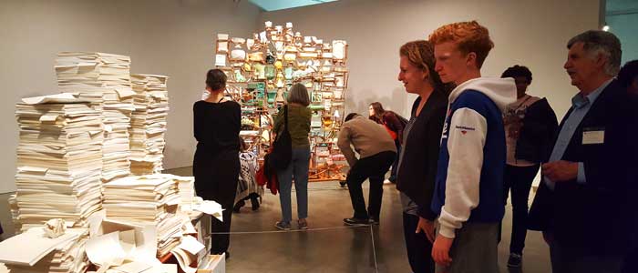 Patrons of the arts at Pasadena Museum of California Art (Photo - Melanie Hooks).