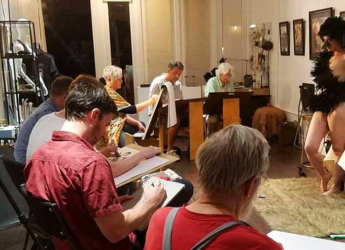 Crow themed paint and draw at Gallery 30 South (Photo - @gallery30south).