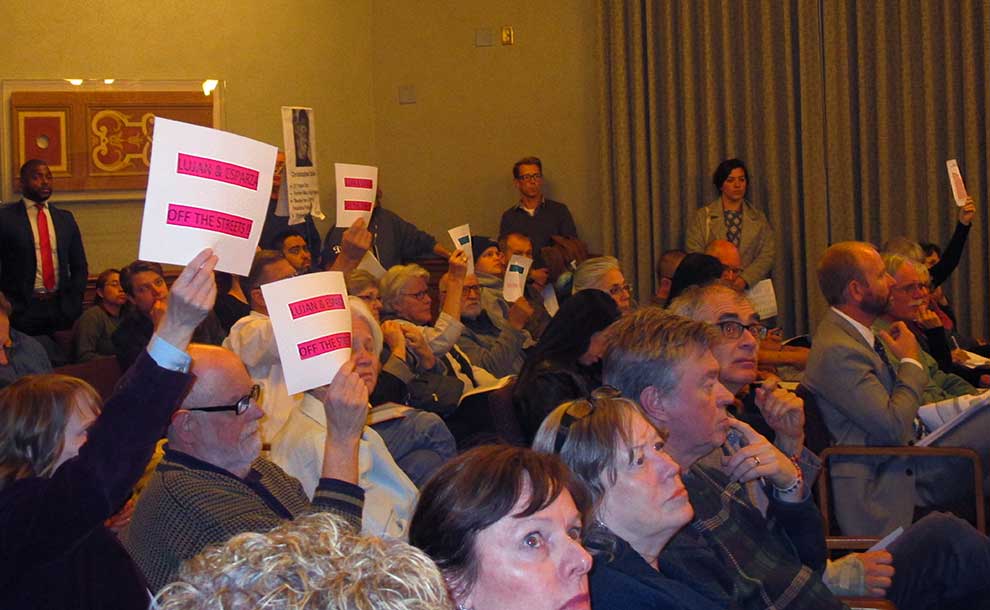 Pasadena and Altadena residents in support of the Altadena Town Council’s demand to keep Pasadena officers Esparza and Lujan out of Altadena and taking them off patrol (Photo - Garrett Rowlan).