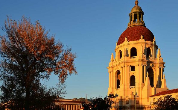 Pasadena City Hall on a hot day (Photo - Gnawme).