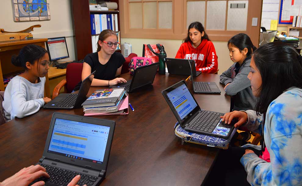 Anne Frank Docents (Photo – Felita Kealing).