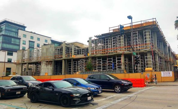 Construction with cars and traffic