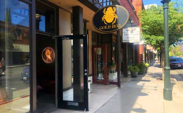 An entrance to a store