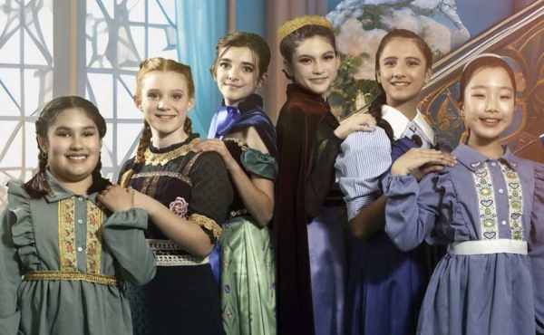 girls in period clothing