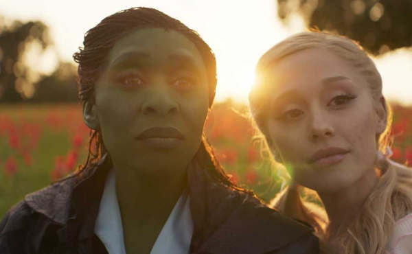 two actors as princess and the witch