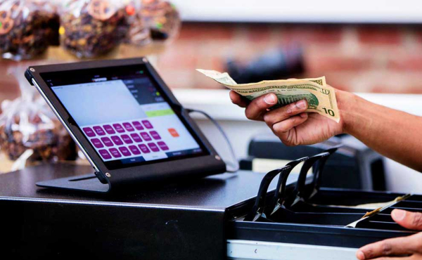 returning money from a cash register