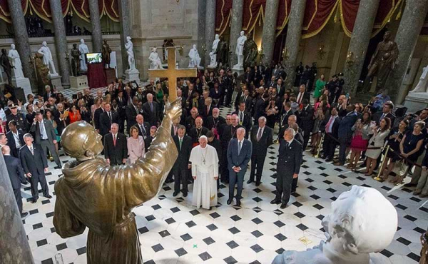 pope with dignitaries