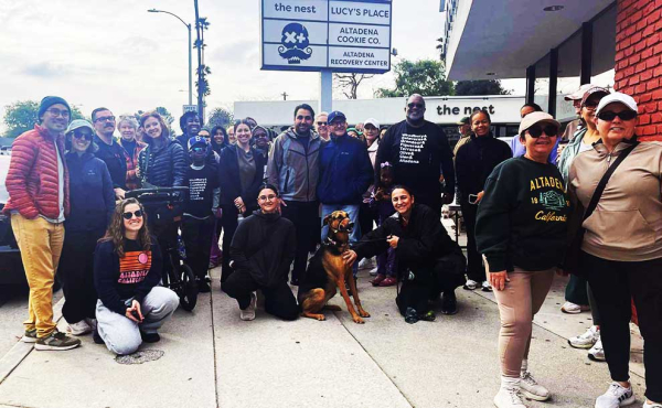runners posing for a photo