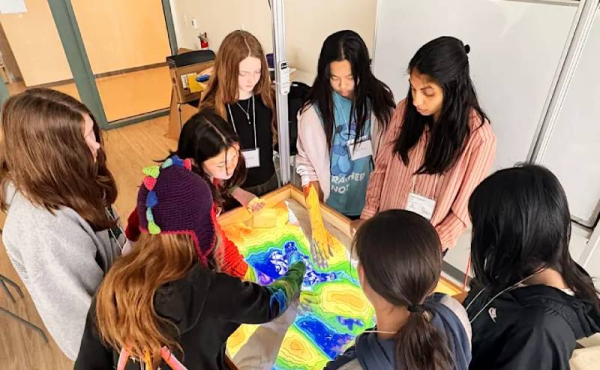 girls learning science